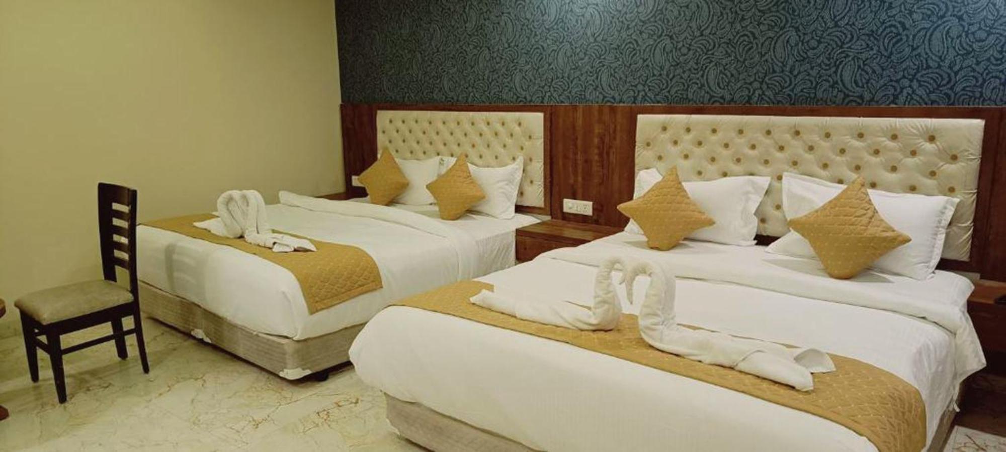 Family Resort Udawalawe Exteriör bild
